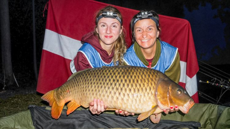 Latvijas dāmām savās mājās zelts pasaules čempionātā karpu makšķerēšanā