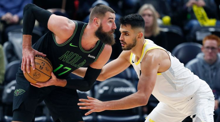 Eirolīgas čempionei "Panathinaikos" pievienojas NBA turku centrs Jurcevens, Kabuklu spēlēs Eirokausā