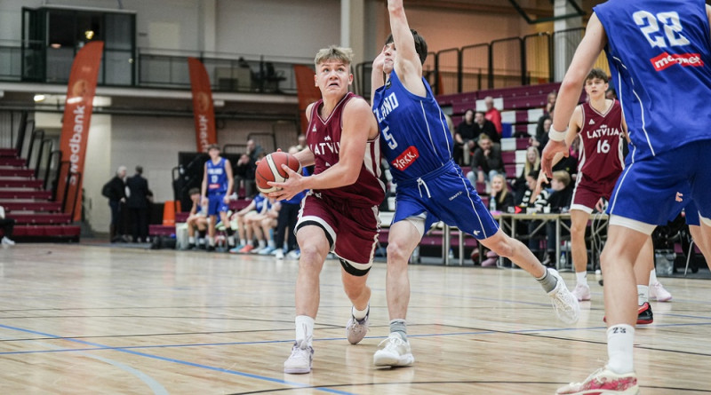 U18 juniori vareni sāk, Latvijai 4-0 pret Zviedriju