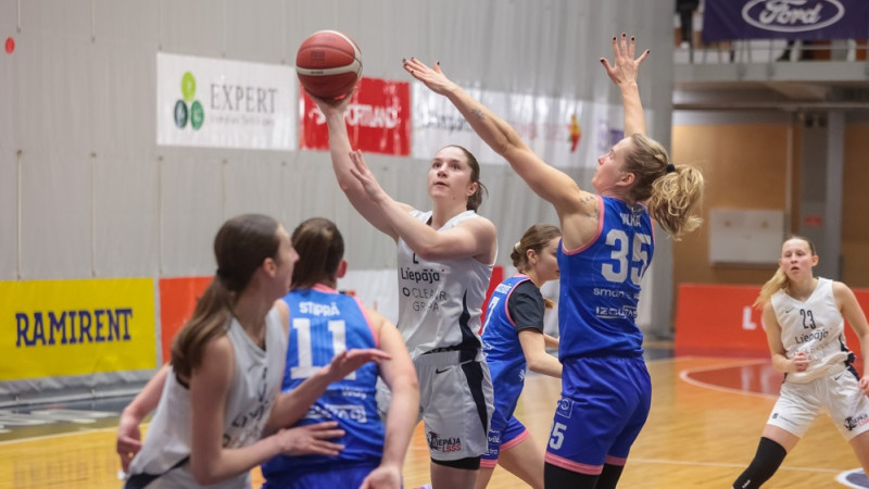 Madara Šmite izrauj uzvaru, Liepāja pēc četriem gadiem atgriežas finālā