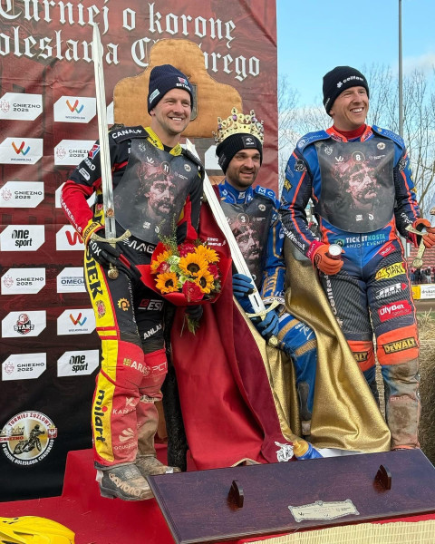 Andžejs Ļebedevs trešais starp pasaules čempioniem