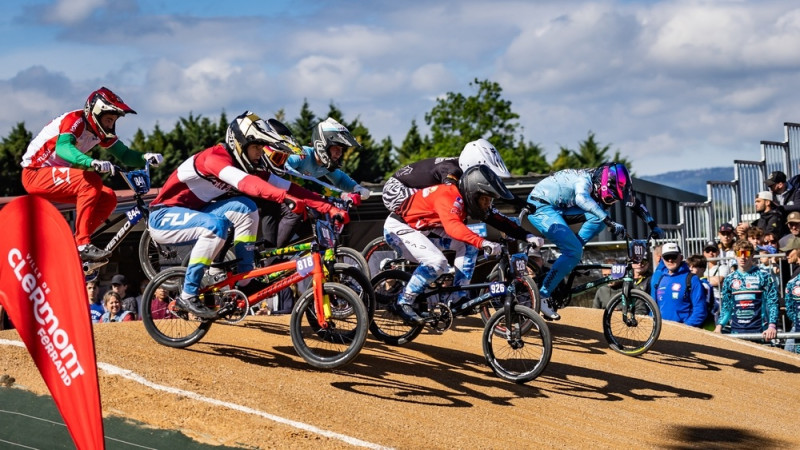 Apels un Pedraudzis iekļūst desmitniekā BMX Eiropas kausa sestajā posmā