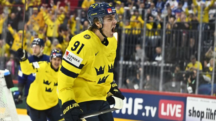 Zviedrija dominē metienos un kaimiņu duelī nosargā uzvaru pār Somiju
