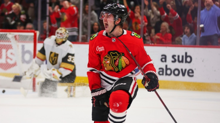 "Blackhawks" uzbrucējs par 16 miljoniem pagarina līgumu