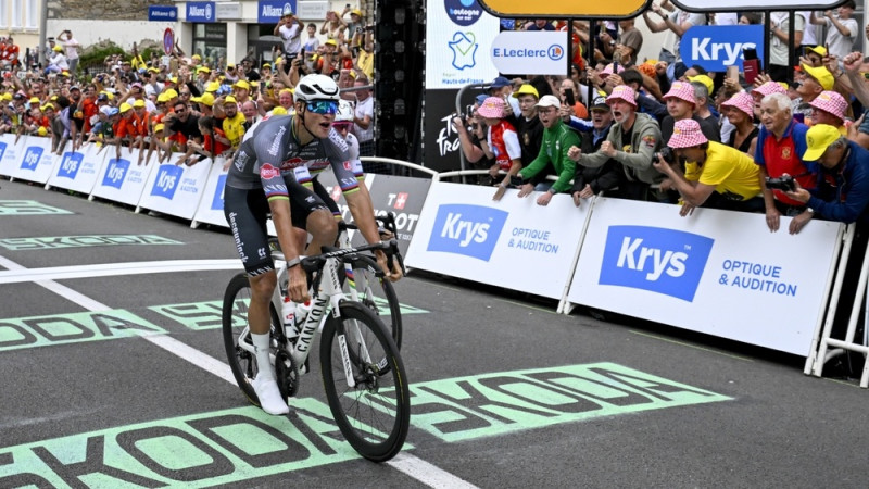 Latvieši sestajā un septītajā desmitā "Tour de France" posmā, uzvaru svinot van der Pūlam