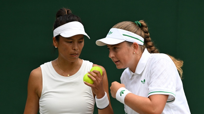 Vimbldonas 1/8 finālā Ostapenko un Šei triumfē pēdējos deviņos geimos