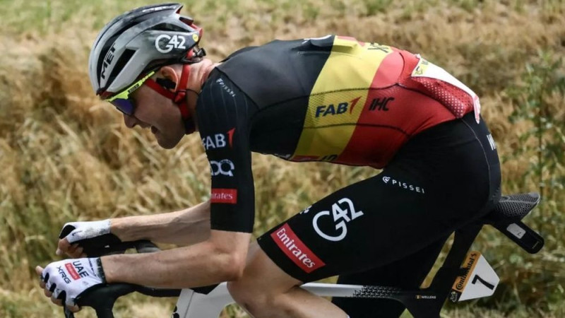 Vellenss pirmoreiz karjerā triumfē "Tour de France" posmā
