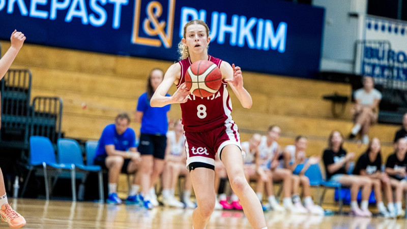 Estere Krūmiņa uzkarst perimetrā, U16 meitenes dubulto uzvaru skaitu Tallinā