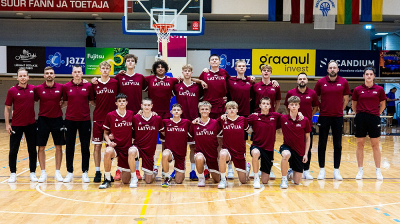 Emīls Pogiņš izceļas pirmajā puslaikā, U16 puišiem otrā uzvara Tallinā