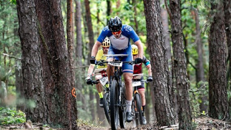 Latvijas juniori devītie, elites komanda 14. vietā pasaules čempionātā velo orientēšanās stafetē