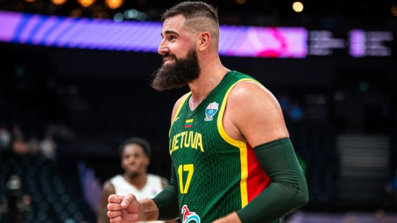 ″EuroBasket 2025″ ievadā Valančūns sekmē Lietuvas pārliecinošu uzvaru