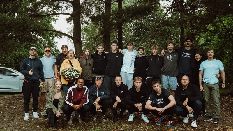 Liepājas basketbolisti sezonai iesildās dēkaiņa Žiga vadībā
