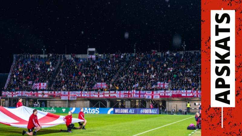 Angļi brīnās par Daugavas stadionu: "Brīnums, ka tik daudz cilvēku vispār atnāca uz šo spēli"