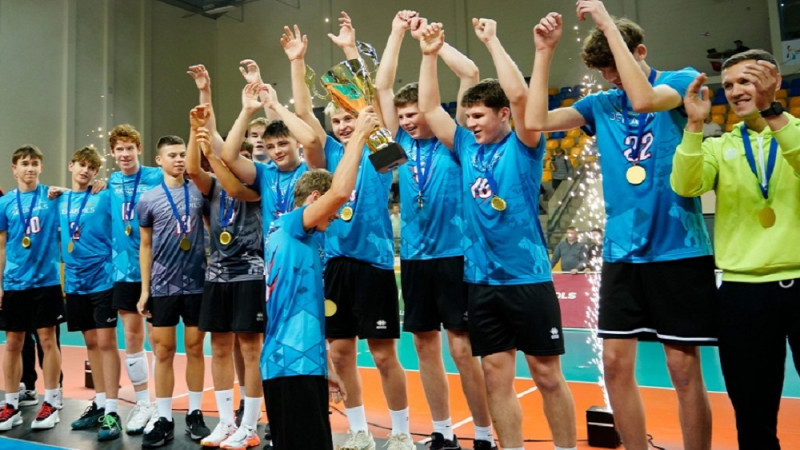 EEVZA sporta skolu un klubu kausā Daugavpilī uzvar Ukrainas, Latvijas un Lietuvas volejbolisti