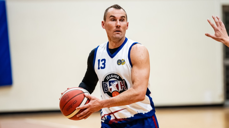 Šteinbergs atbild Iļjinam un ar trejaci izrauj uzvaru Zemgales derbijā