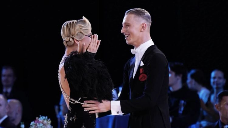 Otrais pasaules tituls trijās nedēļās - Krīviņš/Šamova Salaspilī triumfē arī U21 čempionātā