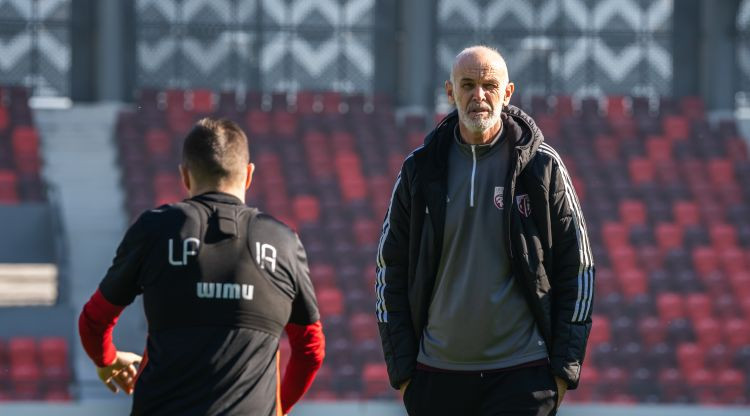 Daudz iztrūkumu un pēdējā spēle Nikolato līgumā – Latvija 2025. gadu pabeigs Serbijā