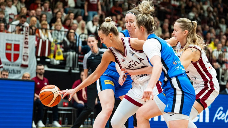 Matīss Rožlapa: "Nevienā brīdī neskatījāmies uz rezultātu"