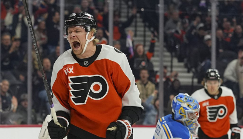 Ābolam karjeras rezultatīvākā spēle NHL, izceļas arī Girgensons