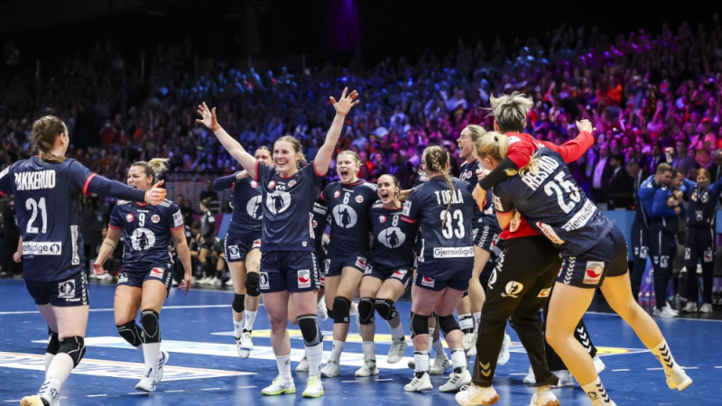 Norvēģija piekto reizi triumfē pasaules čempionātā handbolā sievietēm