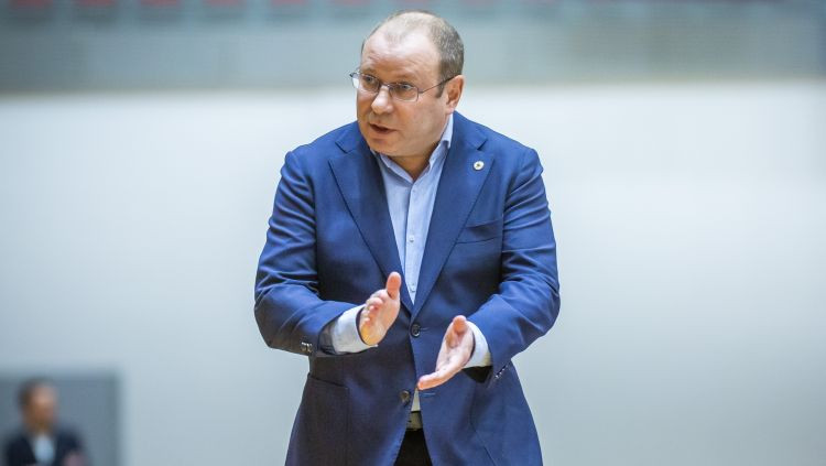 Futzālu gaidot #2: Latvijai lielo turnīru debija, priekšsacīkšu čempione