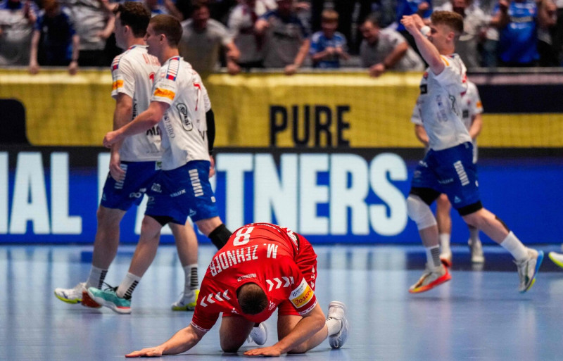 Fērieši izlaiž pamatīgu pārsvaru, bet galotnē paglābjas pret Šveici