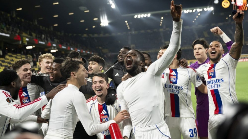 Cīņa EL galvalī: "Midtjylland" zaudē punktus, "Aston Villa" un "Lyon" minimālas uzvaras