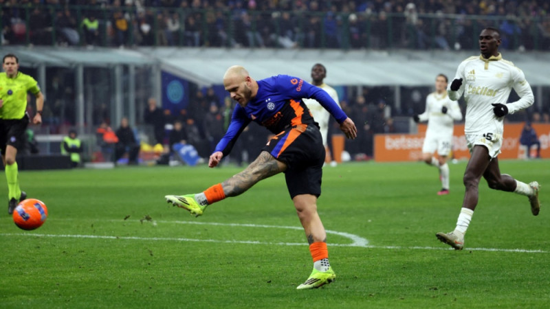 ''Inter'' pāris minūtēs atkopjas no aukstās dušas un sasit sešus Pizai