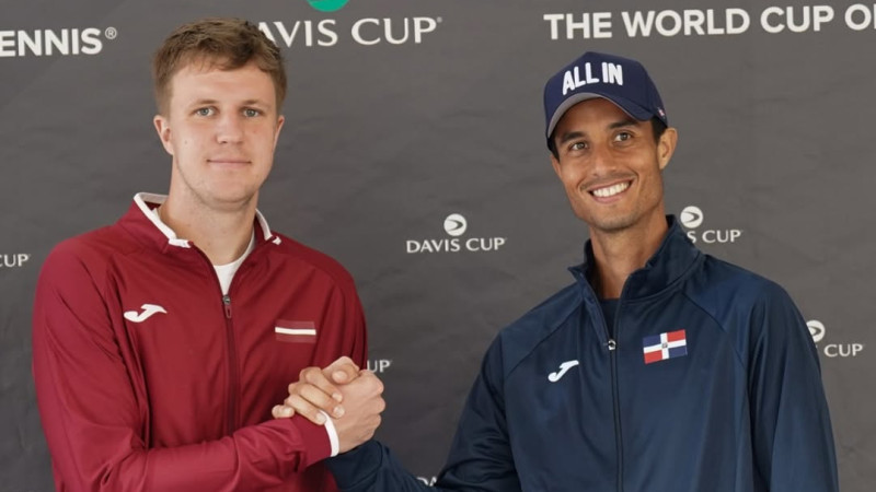 Štrombahs un Ozoliņš piekāpjas dominikāņiem, Latvijai 0-2