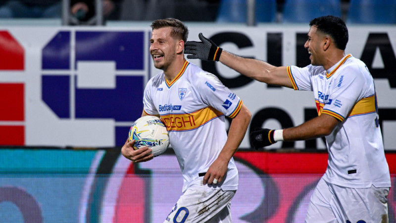 "Lecce" svarīgs panākums izbraukumā cīņā par izdzīvošanu