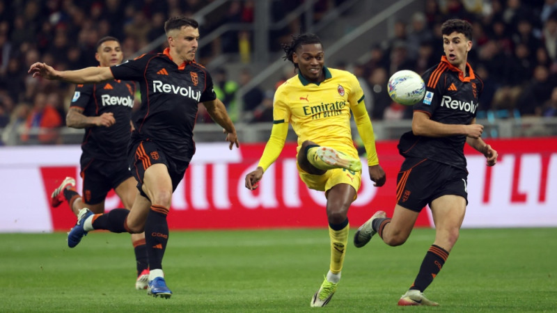 ''Inter'' priecājas: Eirokausu zonas klubu cīņā ''Como'' atņem punktus ''Milan''