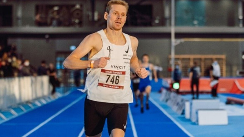 Razgalim jauns Latvijas rekords 2000 m skrējienā telpās