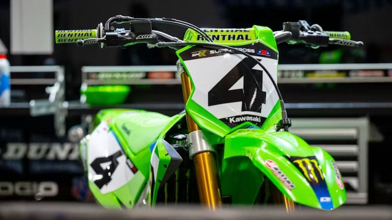 Pagājušā gada superkrosa vicečempions Sekstons guvis traumu
