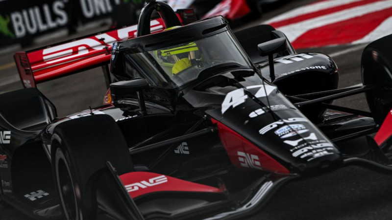 Šūmahera debija "IndyCar" noslēdzas ar avāriju jau ceturtajā līkumā