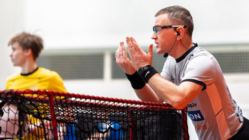 Pēc acu traumām florbolā bērniem ieviesīs obligātas aizsargbrilles