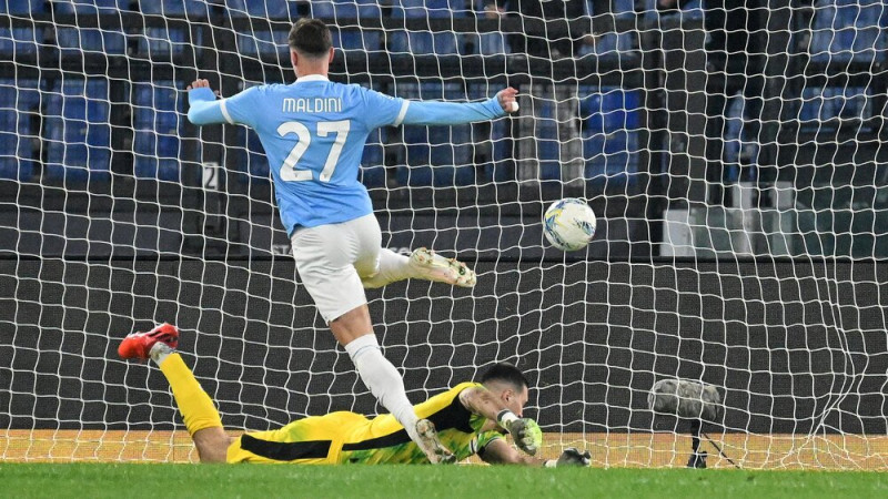 ''Lazio'' kompensācijā izrauj uzvaru un ķer rokā ''Sassuolo''