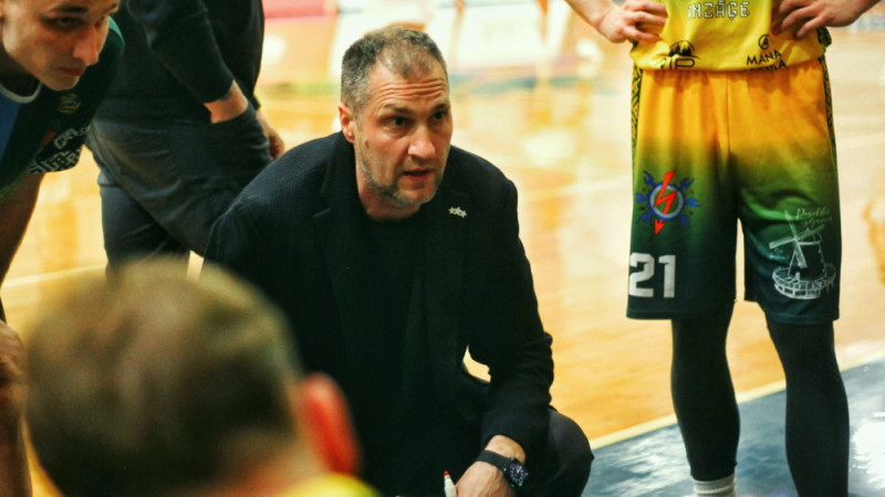 Nacionālās līgas play-off sākas Pūrē ar Feldmaņa komandas uzvaru