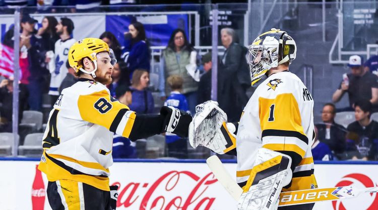"Penguins" izbraukumā bez Ansona izcīna pirmo uzvaru AHL konferences finālā