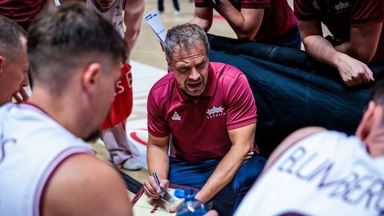 Latvijas basketbola izlase uzvarētāju sastāvu nemaina