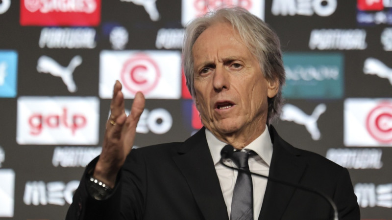 Portugāle galvenā trenera amatā nozīmē Ronaldu kluba bijušo stūrmani