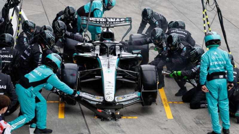 F1 sacīkšu pitstopos nākotnē varētu atgriezties degvielas uzpilde