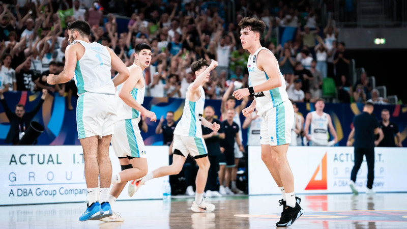 Slovēnijas U20 basketbolisti mājās notikušā EČ finālā sakauj serbus