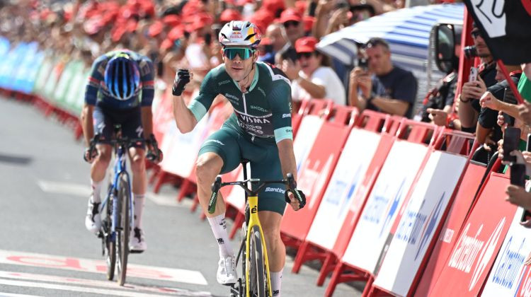 Beļģis van Ārts uzvar "Vuelta a Espana" 13. posmā