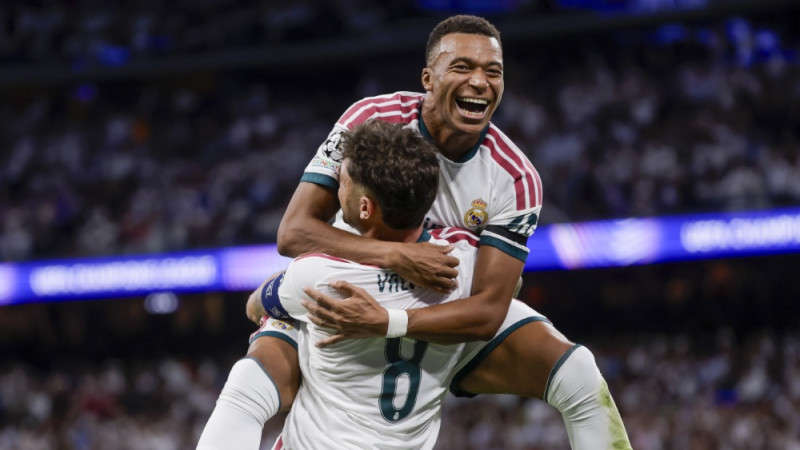 Madrides "Real" iztur spiedienu un sagaida "Inter" šāvienu sev kājā