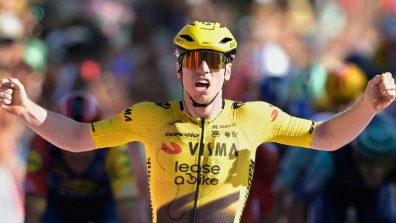 "Vuelta a Espana" 17. posmā uzvaras laurus plūc Brenans