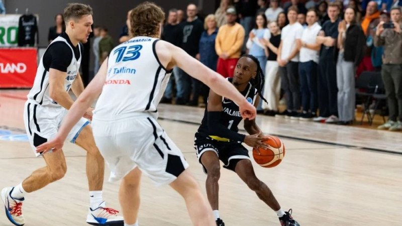 Viljamsa "double-double" palīdz Valmierai atklāt rēķinu Eirokausu sezonā